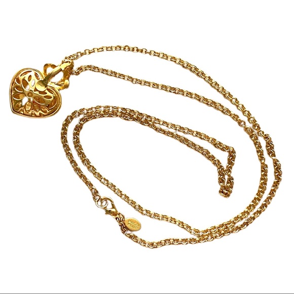 !SOLD! ⭐️RARE! Vintage⭐️ Nolan Miller Earrings and Necklace Set - Picture 4 of 8